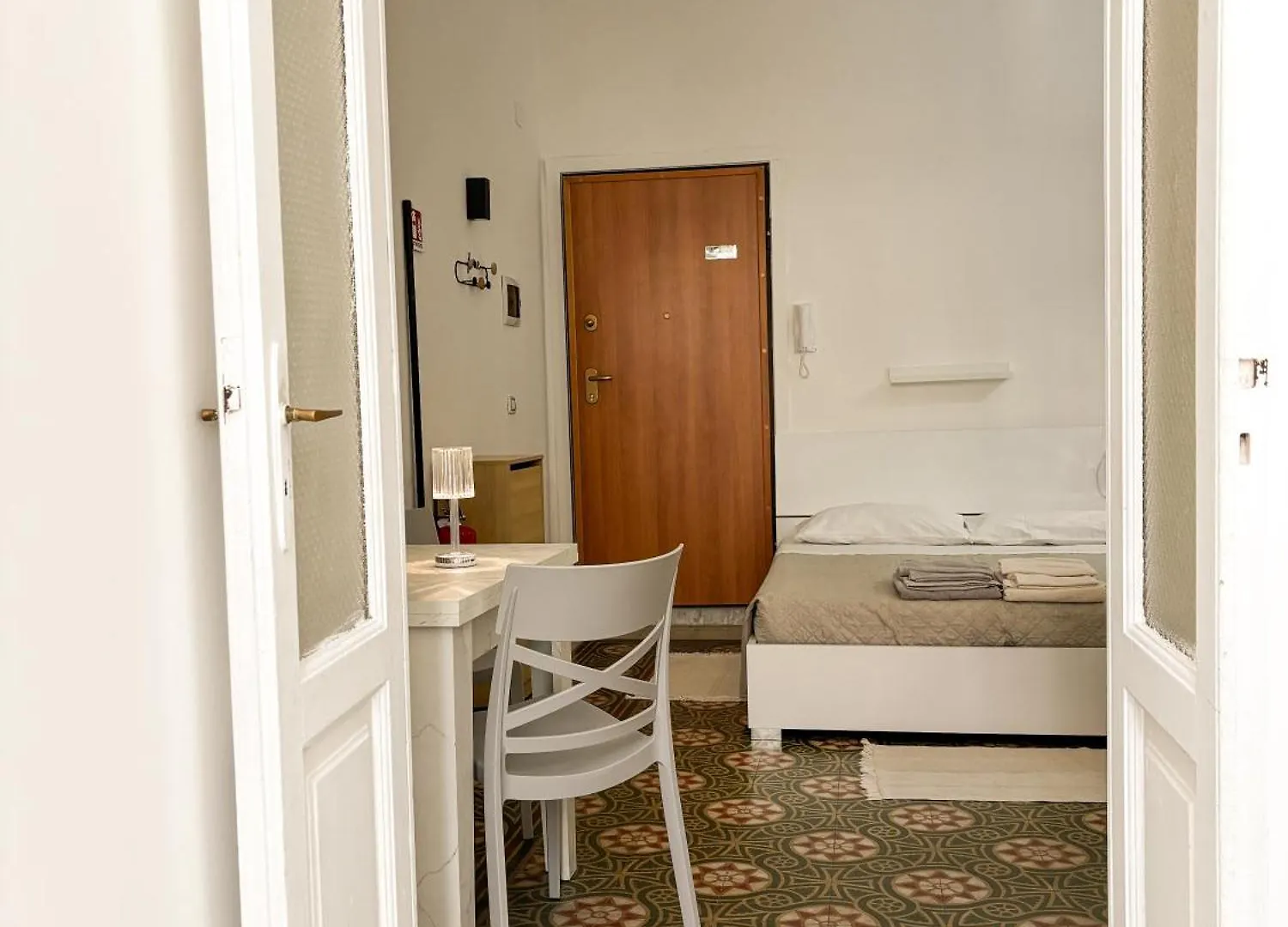 Appartamento Ammobiliato Zona Centrale Bari Italy
